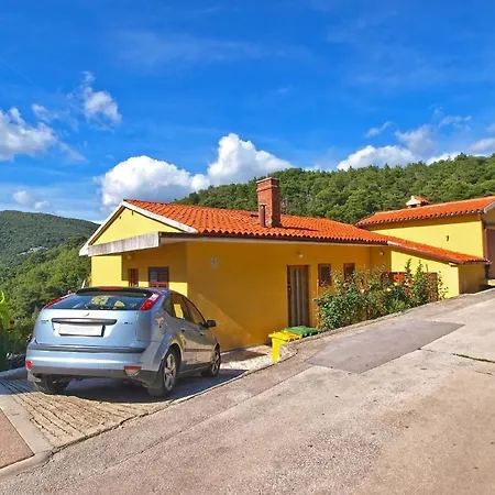 Fuer 5 Personen Ca 42 Qm In Rabac, Istrien Bucht Von *